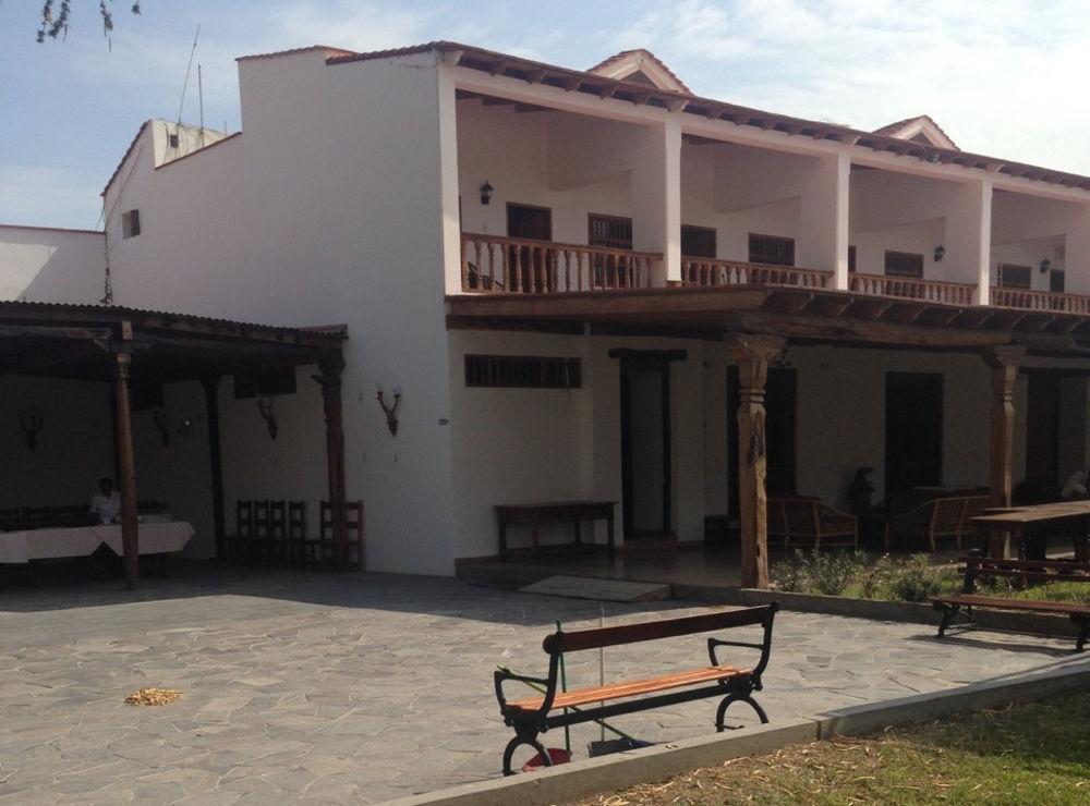 Hotel El Huarango Ica Exterior photo